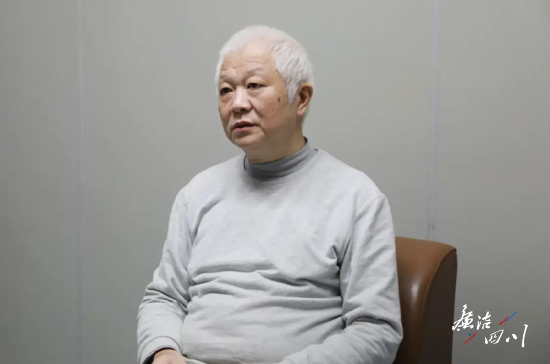 落马干部获刑10年半：曾供养“风水大师”妄想时来运转，还到处巡山找穴