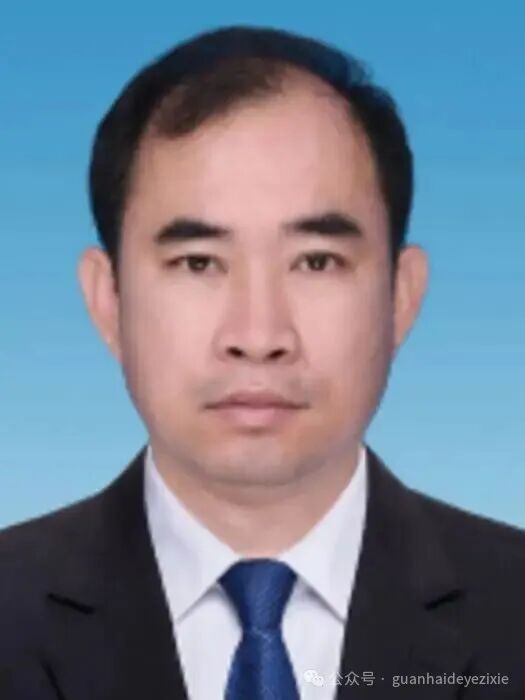 辣眼！海南多名干部陷“赌博”丑闻，公职人员成“赌徒”，如何脱离低级趣味？